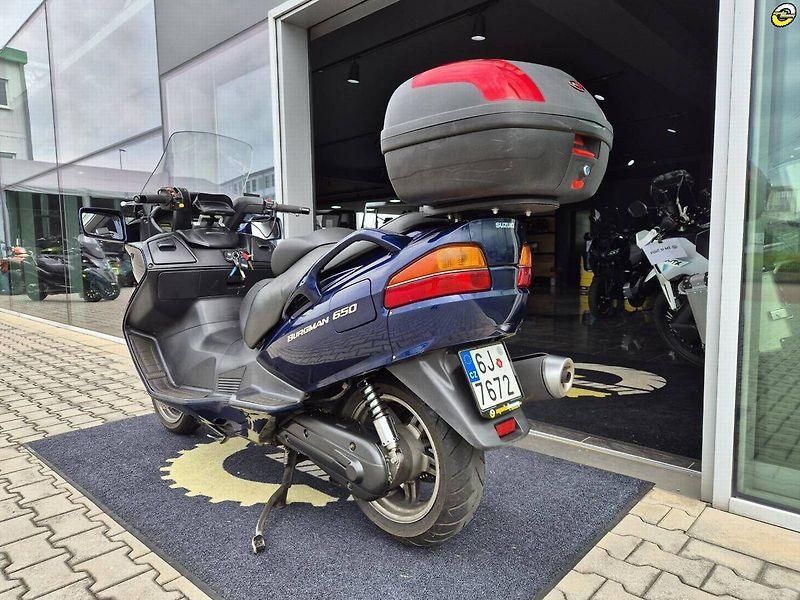 Suzuki Burgman 650 (2002) - fotka 6 z 22