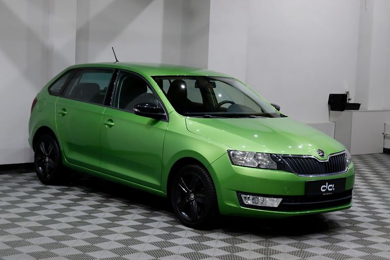 Škoda Rapid Spaceback 1.2 TSI 81 kW - fotka 2 z 26