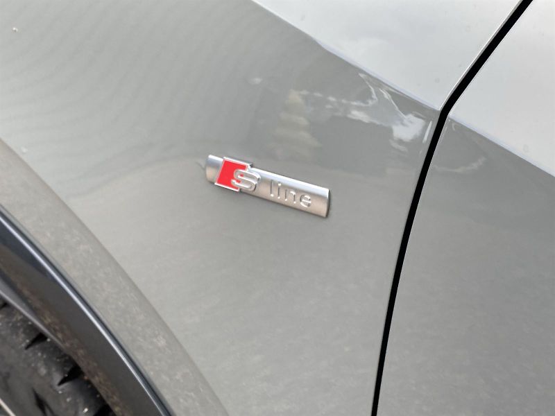Audi Q2 (2017) 2.0 TDI Quattro DSG - fotka 34 z 39
