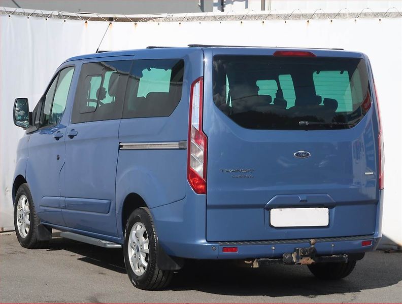 Ford Tourneo Custom (2013) Titanium 2.2 TDCi, ČR, DPH - fotka 4 z 21