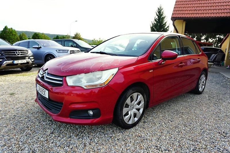 Citroën C4 (2012) 1,6 VTI 88 kW - fotka 8 z 26