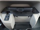 Volkswagen Multivan T7 150kW LIFE LONG DSG WEBASTO - náhled 35