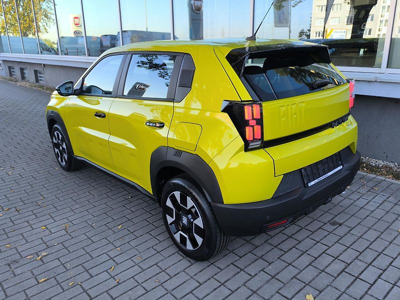 Fiat Grande Panda (2026) ICON 1.2 MHEV AUT 110k - fotka 5 z 36