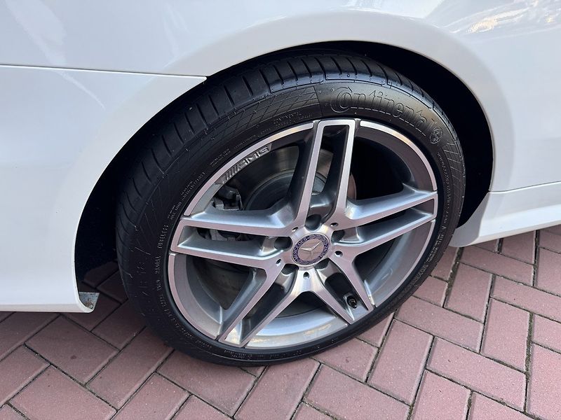 Mercedes-Benz Třídy E (2015) 250d Ad.LED Harman/Kardon - fotka 48 z 50