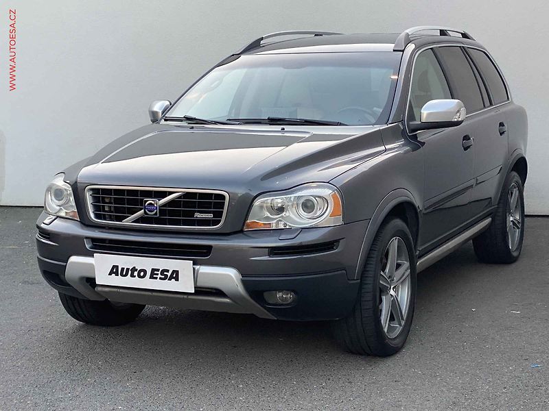 Volvo XC90 (2009) 2.4 D5 4X4 7míst, 2.maj,ČR - fotka 3 z 18
