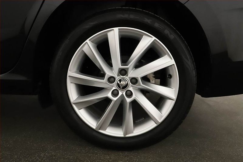Škoda Scala (2024) Top Selection 1.0 TSI, ČR - fotka 11 z 14