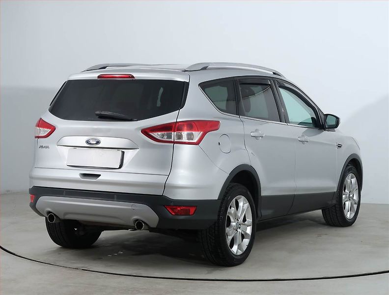 Ford Kuga (2014) 2.0 TDCi, Serv.kniha, Tempomat - fotka 5 z 18