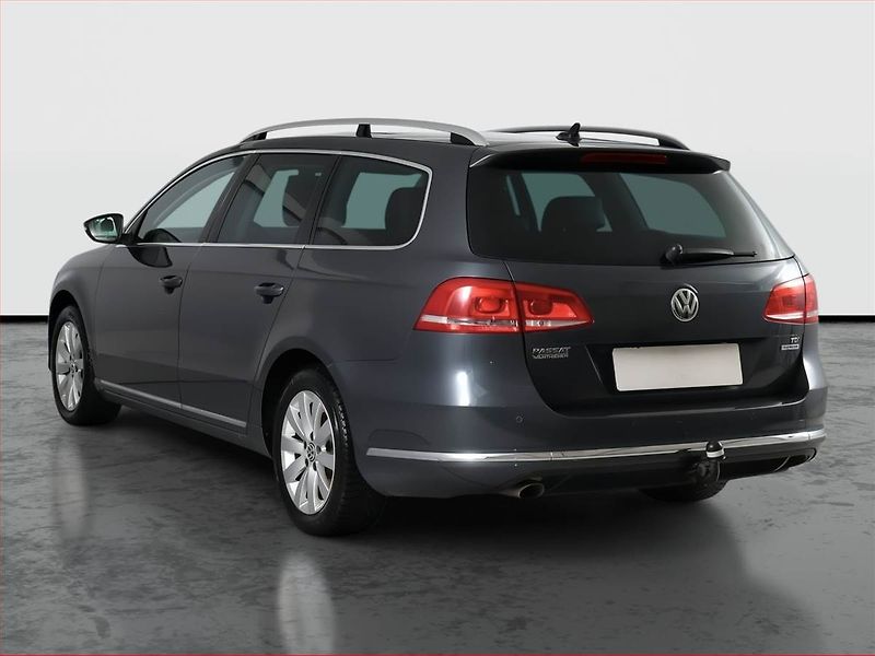 Volkswagen Passat (2013) Comfortline 1.6 TDI, Navi - fotka 4 z 24