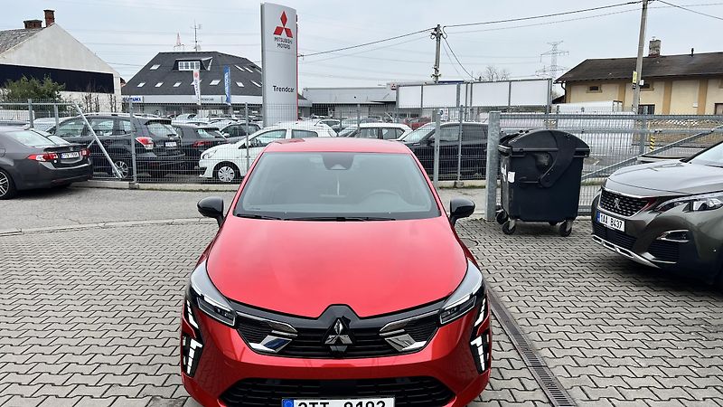 Mitsubishi Colt 1.6 HEV INSTYLE - fotka 2 z 13