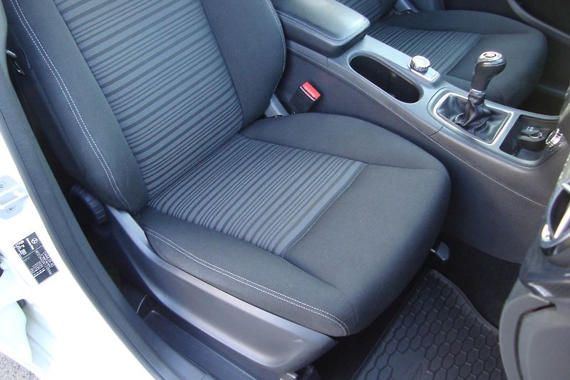 Mercedes-Benz Třídy B (2012) 180 CDi - fotka 49 z 81