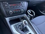 BMW X1 (2010) 18d sDRIVE /BEZ KOROZE/N.OLEJ - náhled 13