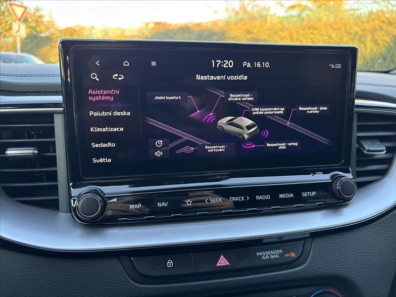 Kia ProCeed 1,6 TGDi 150kW AT GT ZÁRUKA - fotka 23 z 52