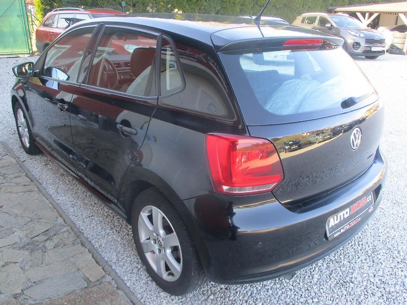 Volkswagen Polo 1.4i KLIMA +SADA KOL - fotka 5 z 30