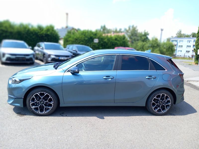 Kia Ceed (2025) 1.5 T-GDi GPF EDICE 30 - fotka 3 z 6
