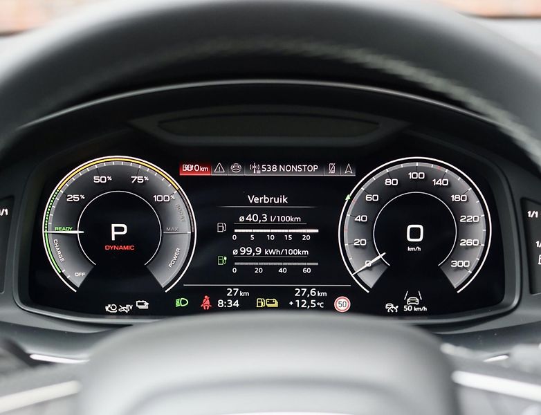 Audi Q8 (2026) 55 TFSIe Quattro - fotka 42 z 47