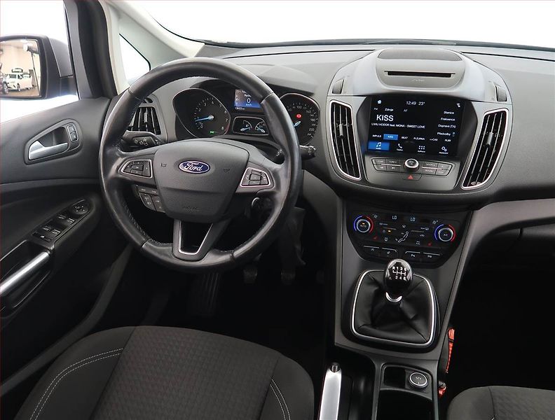 Ford C-MAX (2018) 1.0 EcoBoost, ČR,1.maj - fotka 7 z 19