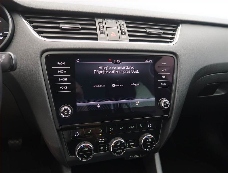 Škoda Octavia (2018) Style 1.6 TDI, Navi, Tempomat - fotka 15 z 24