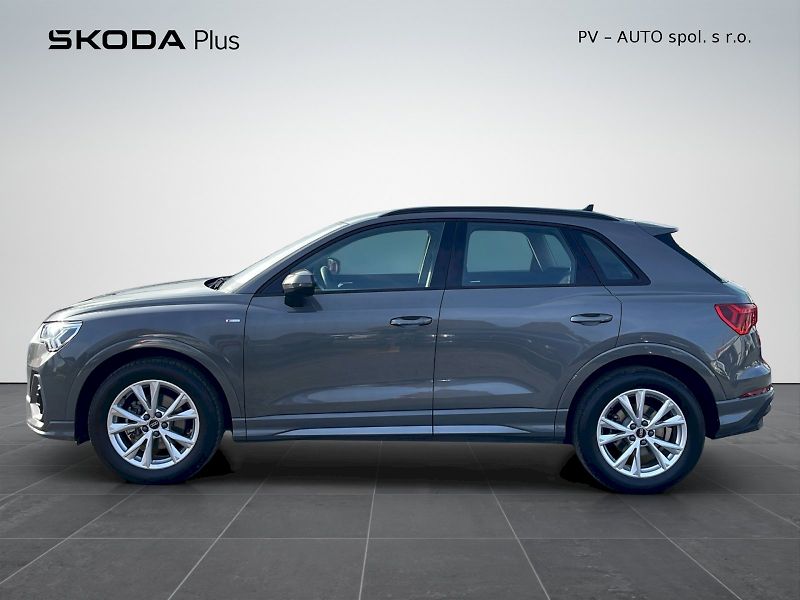 Audi Q3 (2023) 35 TFSI 110 kW S-Line S-tronic - fotka 3 z 33