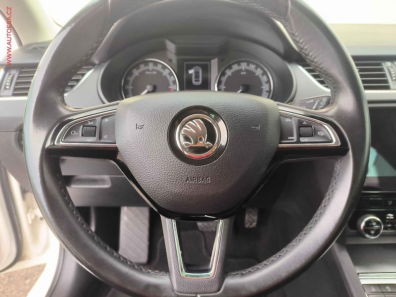 Škoda Octavia (2019) 1.6 TDi, Ambition, DSG - fotka 18 z 23
