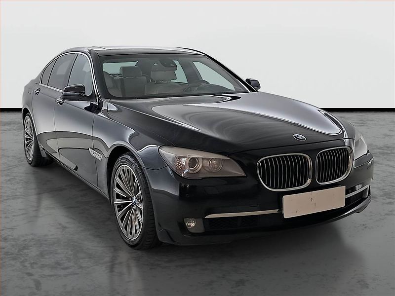 BMW Řada 7 (2012) 740d xDrive, 4X4, Automat - fotografie inzerátu