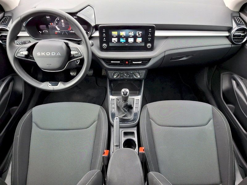 Škoda Fabia (2025) Selection 1,0TSi 70kW - fotka 5 z 32