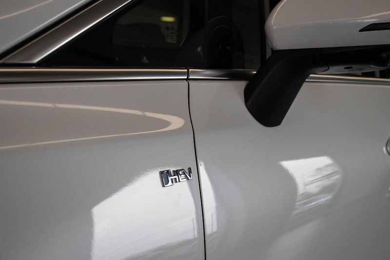 Dongfeng U-Tour (2026) Exclusive HEV - fotka 7 z 11