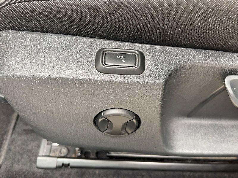Škoda Octavia (2023) 2.0 TDI 110kW DSG Style Plus c - fotka 27 z 35