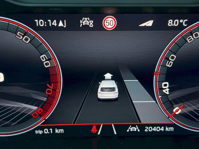 Škoda Karoq (2025) DSG 1.5 TSI / 110kW / SPORTLIN - fotka 33 z 35