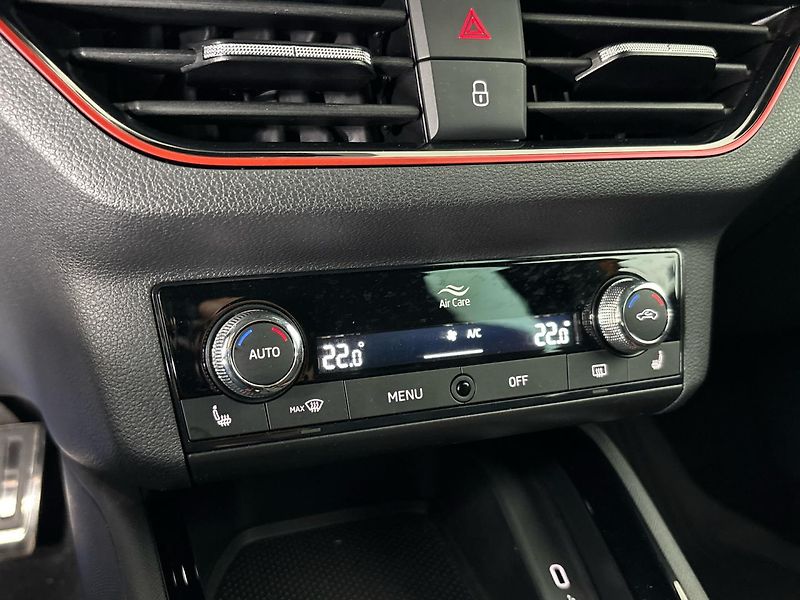 Škoda Kamiq Monte Carlo DSG - fotka 19 z 30