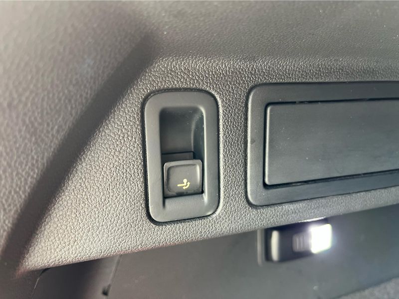 Volkswagen Tiguan Life 2.0 TDI 110 kW DSG - fotka 25 z 30
