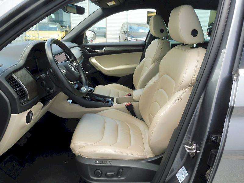 Škoda Kodiaq (2021) Style 2,0 TDI 110kW DSG 4x4 - fotka 7 z 30