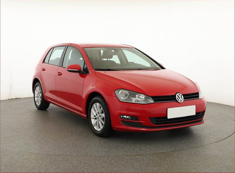 Volkswagen Golf (2013) 1.2 TSI, Tempomat - fotografie inzerátu