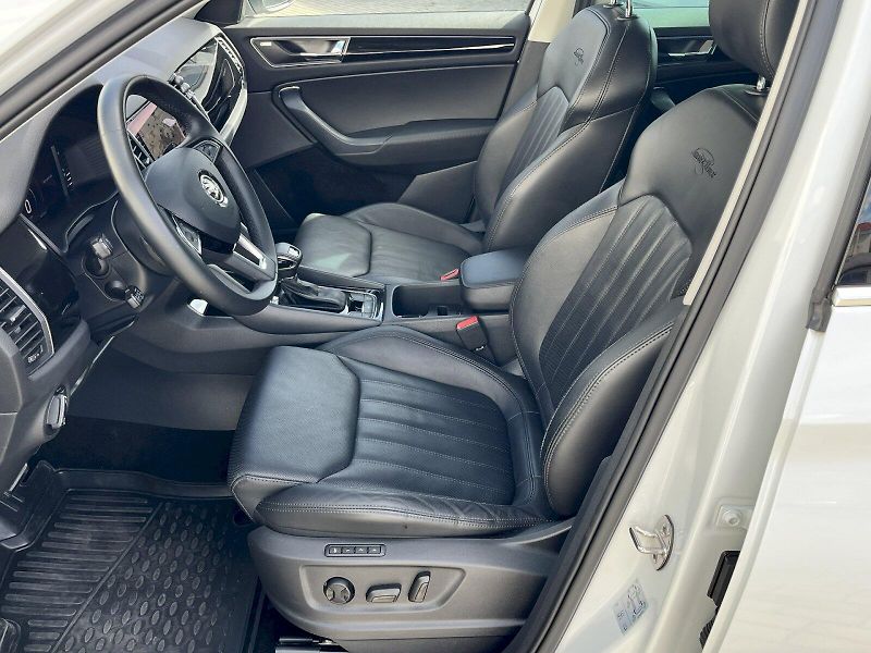 Škoda Kodiaq (2019) 2,0TSI 140KW 4x4 DSG L&K - fotka 10 z 23