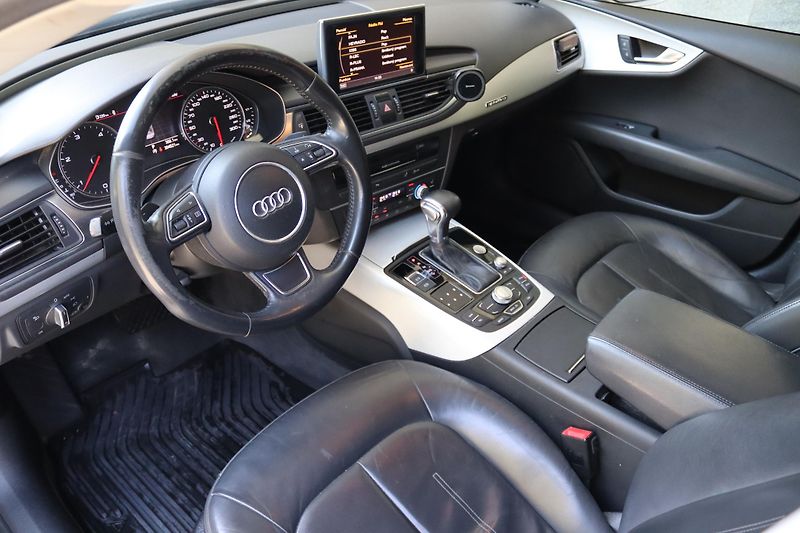 Audi A7 3.0TDI V6 QUATTRO 180kW DPH - fotka 20 z 50