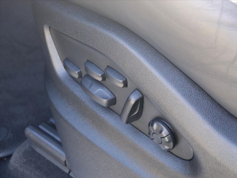 Porsche Cayenne 3,0 EHV 340kW Platinum DPH - fotka 19 z 48