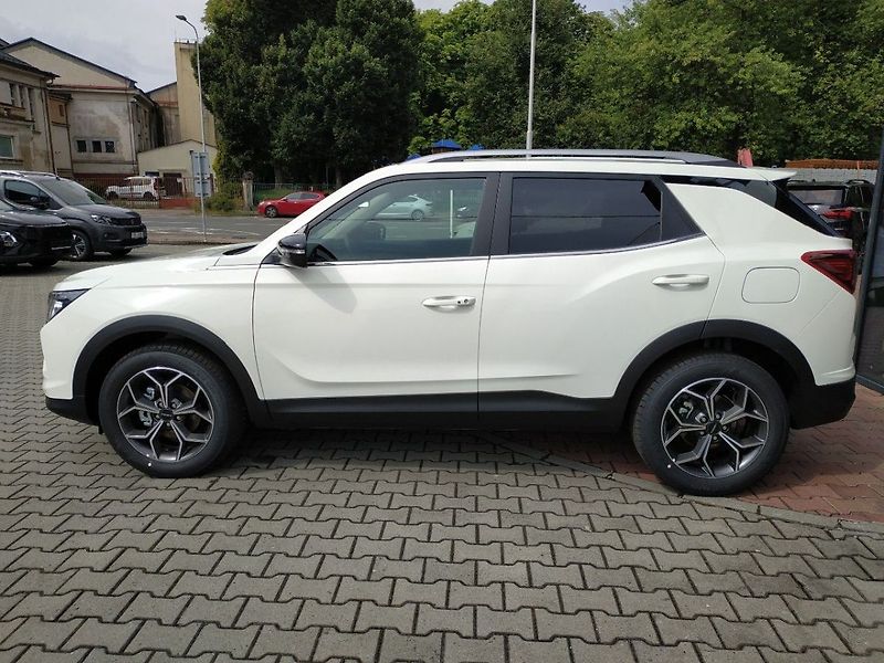 KGM Korando 1.5T, SMART,2WD, MT, SKLADEM - fotka 7 z 36