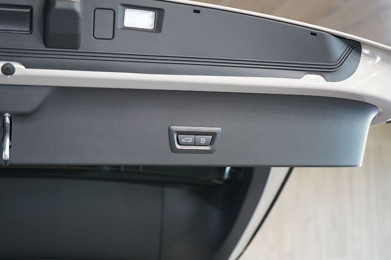 BMW X3 40d xDrive, Nezávislé, Tažné - fotka 16 z 50