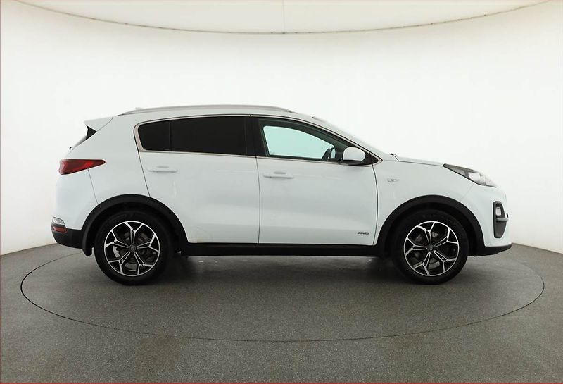 Kia Sportage (2020) Style 1.6 CRDi, 4X4 - fotka 6 z 17