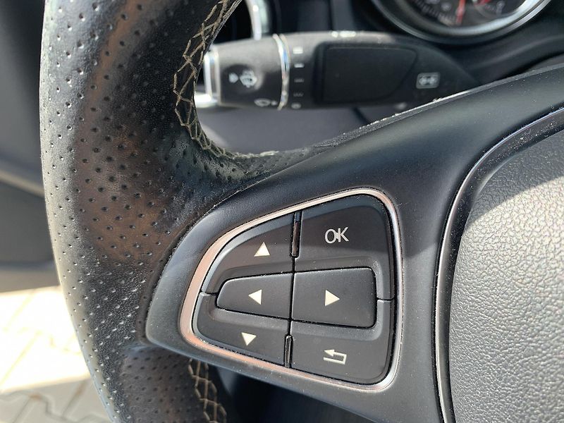 Mercedes-Benz CLA CLA 200 115kW MAN6 - fotka 18 z 36