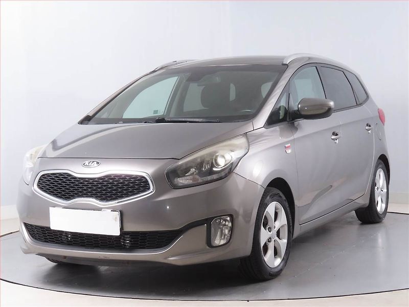 Kia Carens (2014) 1.6 GDI, Tempomat - fotka 2 z 16