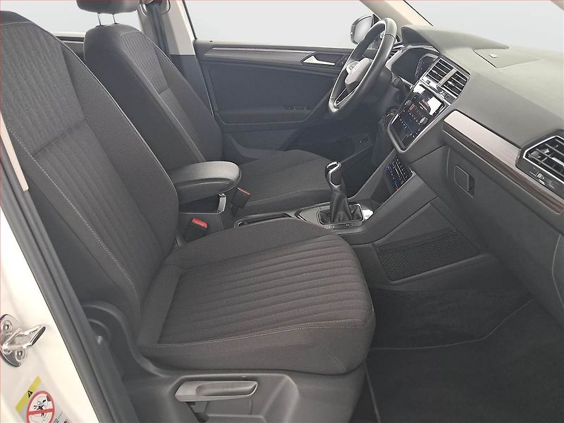 Volkswagen Tiguan Allspace (2022) 1.5 TSI - fotka 9 z 17