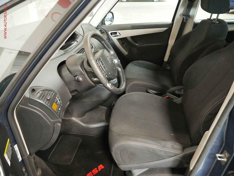 Citroën C4 Picasso (2012) 1.6HDI, autoAC, temp - fotka 9 z 17
