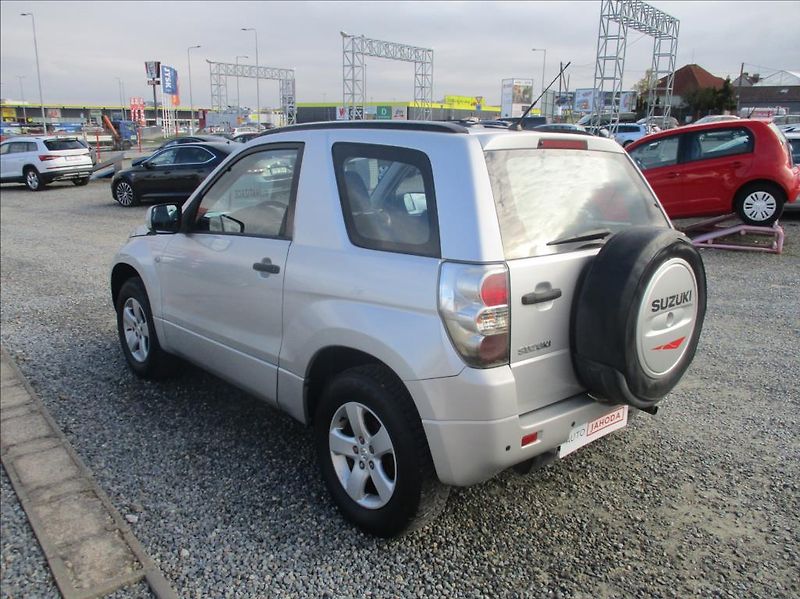 Suzuki Grand Vitara 1,6 i,4x4,klima, - fotka 6 z 22