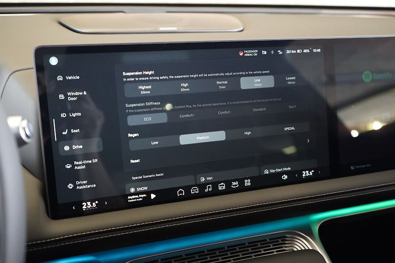 Xpeng G9 (2026) AWD Performance - 575 HP !!! - fotka 40 z 53