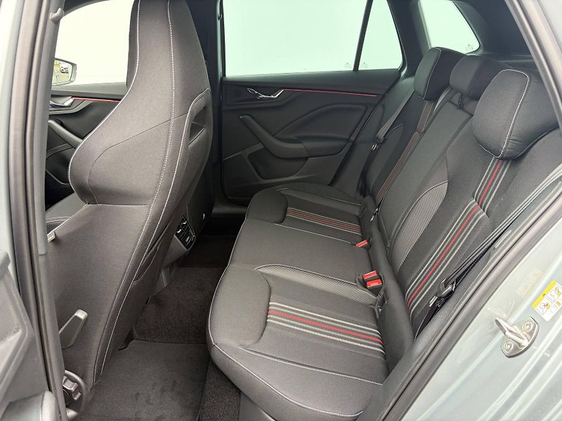 Škoda Kamiq (2026) Monte Carlo 7DSG 1,0TSI - fotka 8 z 24