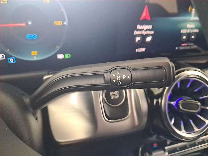 Mercedes-Benz EQB (2022) 350 4MATIC - fotka 13 z 21