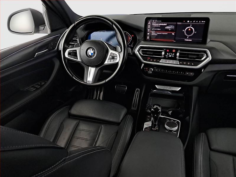 BMW X3 (2022) xDrive20d - fotka 7 z 19