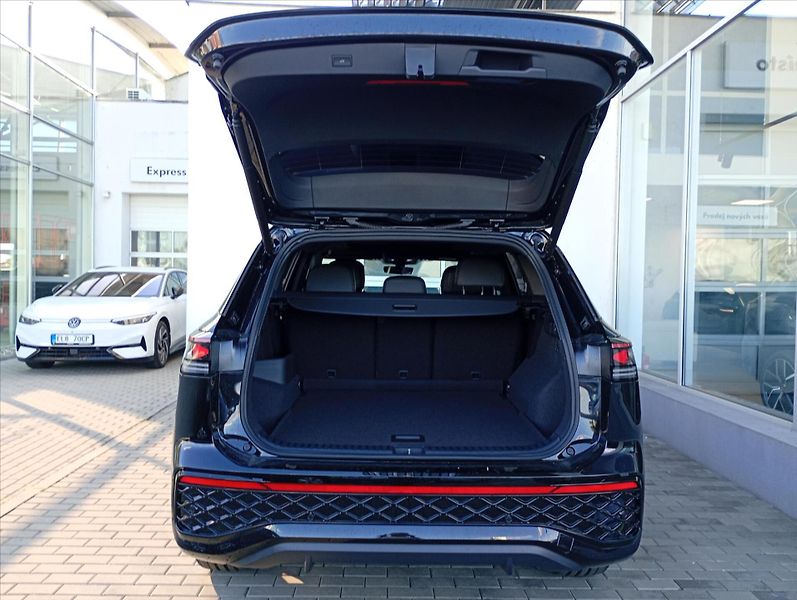 Volkswagen Tayron (2026) 2,0 TSI 195 kW 4MOT  R-Line Pe - fotka 10 z 19