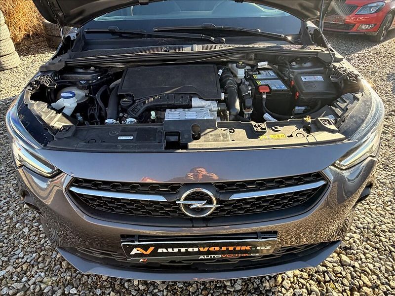 Opel Corsa 1,2 74kW AUTOMAT,NAVI,PANO,LED - fotka 43 z 44