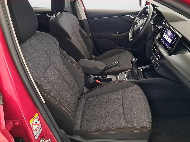 Škoda Scala (2021) 1.0 TSI, ČR,1.maj, Tempomat - fotka 9 z 19